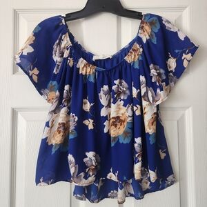 Cute Blue Top - No Tag / Fits Size L
